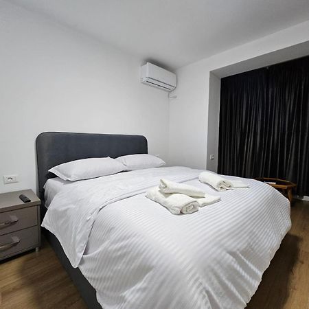 Elois Luxury Apartment ติรานา ภายนอก รูปภาพ